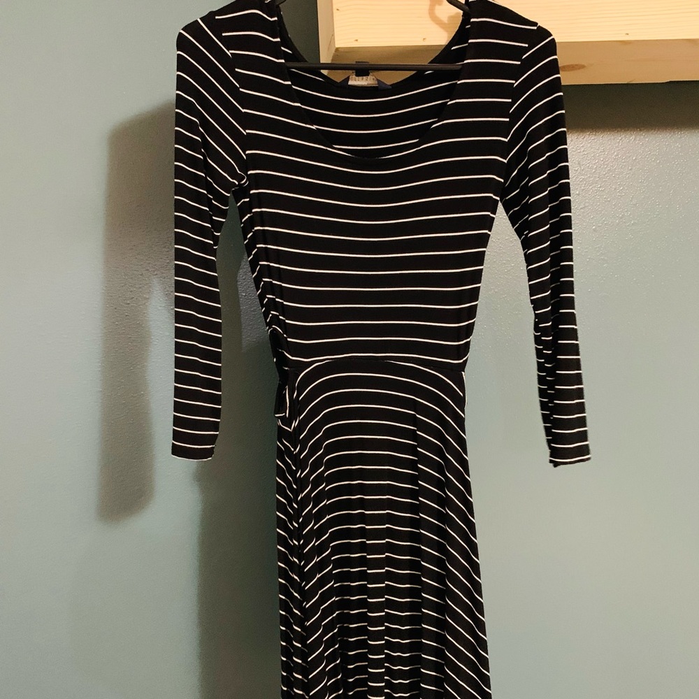 American Eagle Black & White Stripe Short Dress